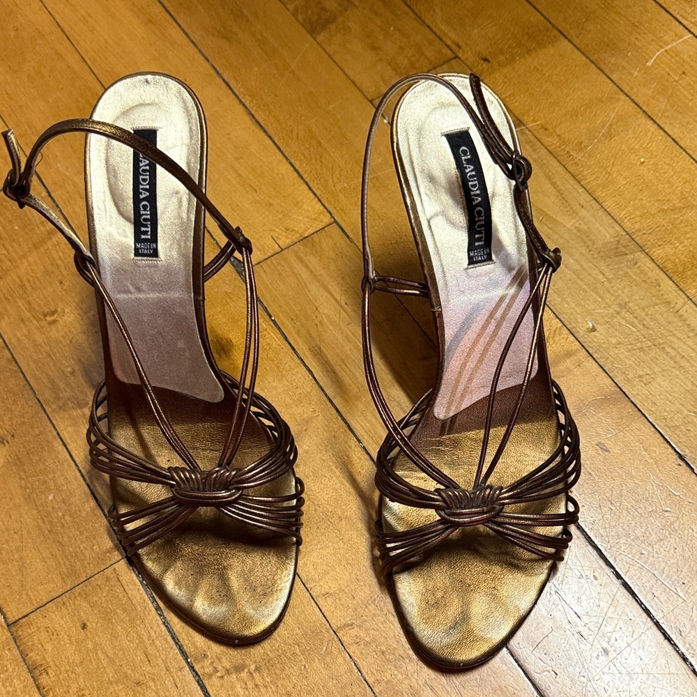 Claudia Ciuti Bronze Metallic Strappy Women's Sandals